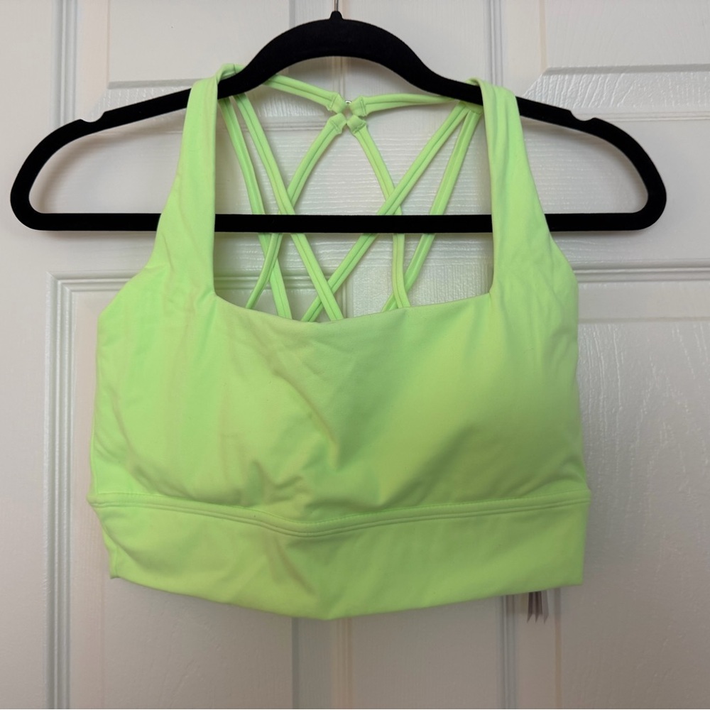 Buffbunny Revolution Sports Bra in Margarita